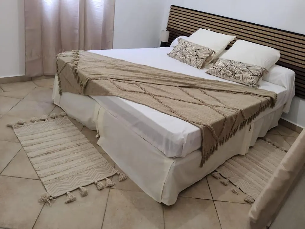 Hebergement Sous Les Tropiques Sainte-Rose Apartment